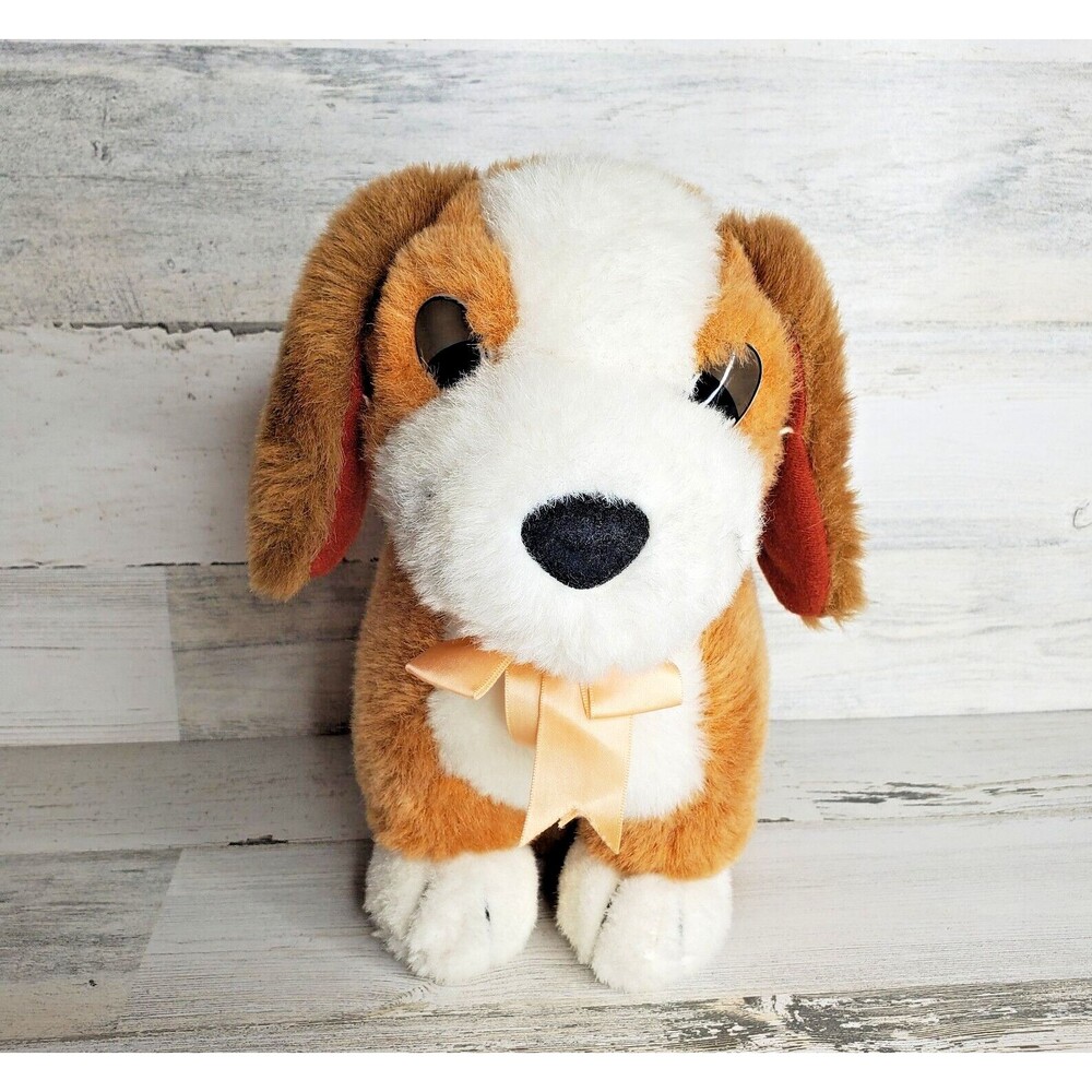 Vintage Hound Dog Plush Stuffed Animal Toy w/ Bow Tb Trading Co. CLEAN